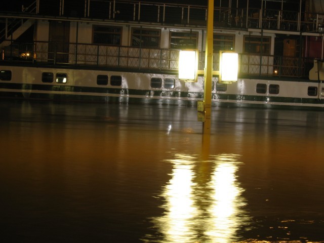 noch leuchten die Lampen
