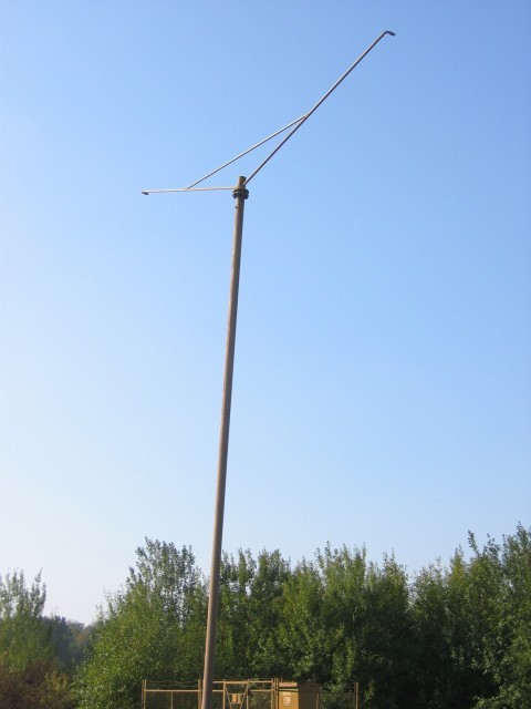 Bewässerungsanlage (standen rum, wie anderswo Laternen)