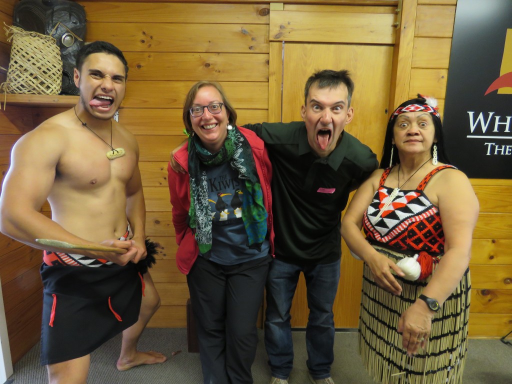 NZ: Whakarewarewa - Pose
