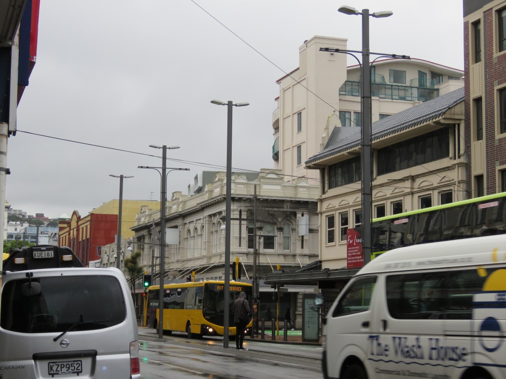 NZ: Wellington Courtenay Place